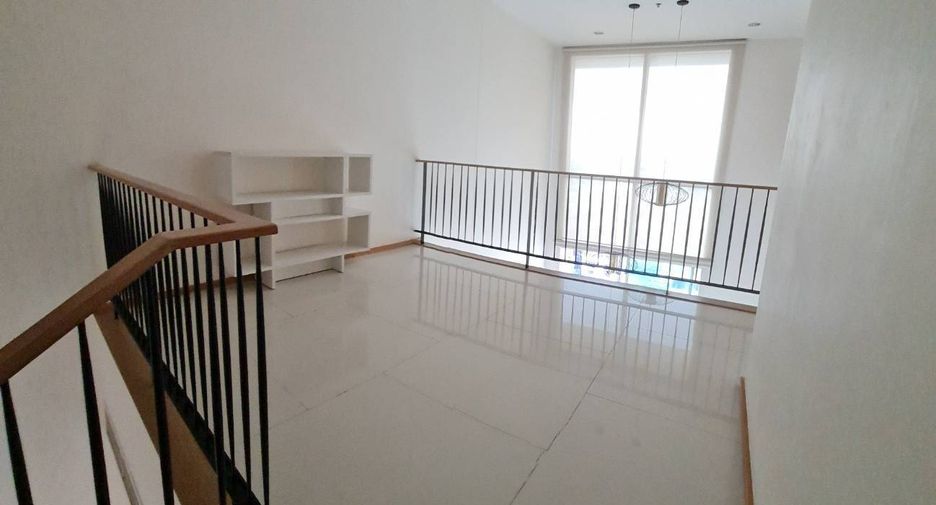 Condo en alquiler de 2 habitaciones en Sathon, Bangkok