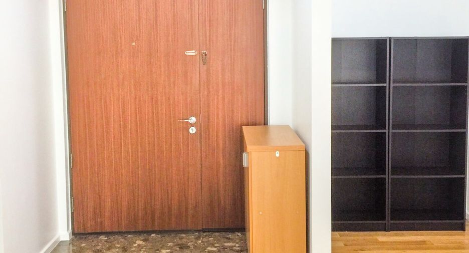 Condo en alquiler de 2 habitaciones en Khlong Toei, Bangkok