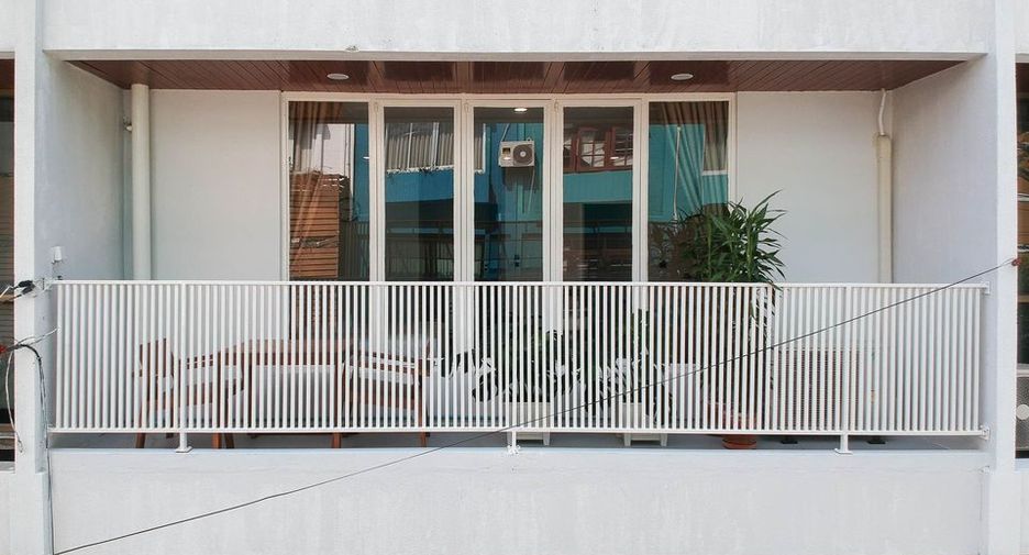 ให้เช่า 4 ห้องนอน ทาวน์เฮ้าส์ ใน วัฒนา, กรุงเทพฯ