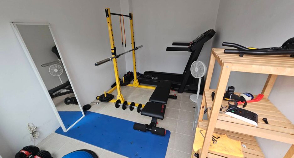 For rent 3 bedrooms house in Khlong Toei, Bangkok