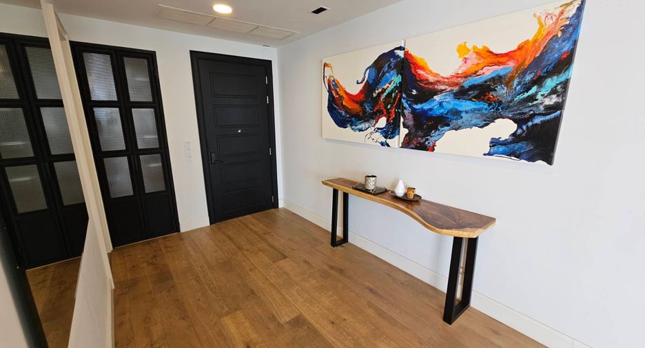 Wohnung zur Miete mit 3 Zimmer in Watthana, Bangkok