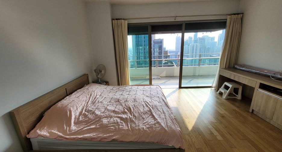 Condo en alquiler de 2 habitaciones en Khlong Toei, Bangkok