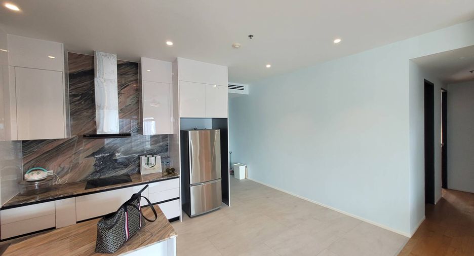 Condo en alquiler de 2 habitaciones en Khlong Toei, Bangkok