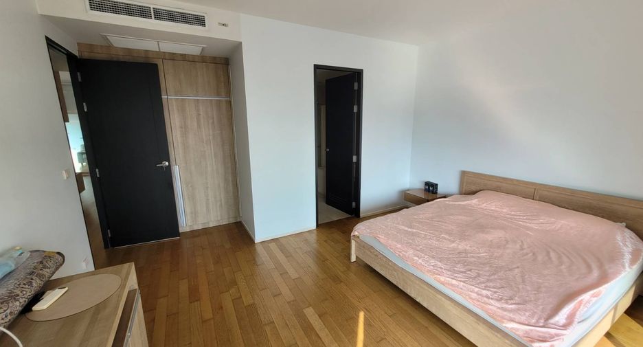 Condo en alquiler de 2 habitaciones en Khlong Toei, Bangkok