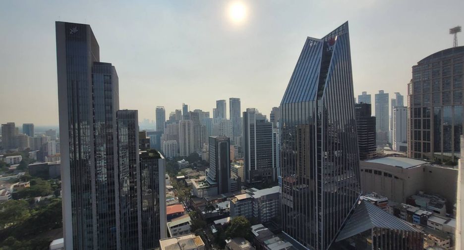 Condo en alquiler de 2 habitaciones en Khlong Toei, Bangkok