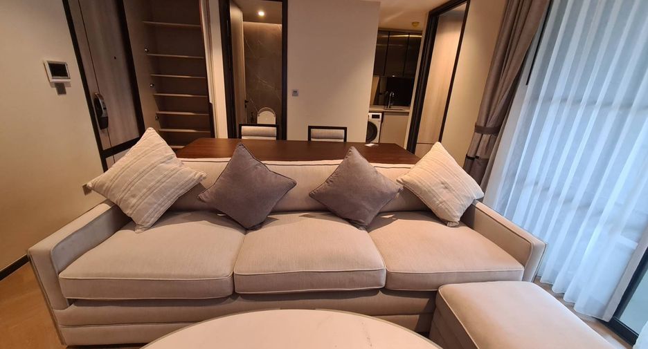 For rent 2 bedrooms condo in Watthana, Bangkok