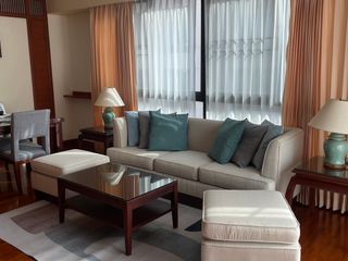 For rent 2 ベッドルーム condo in Pathum Wan, Bangkok