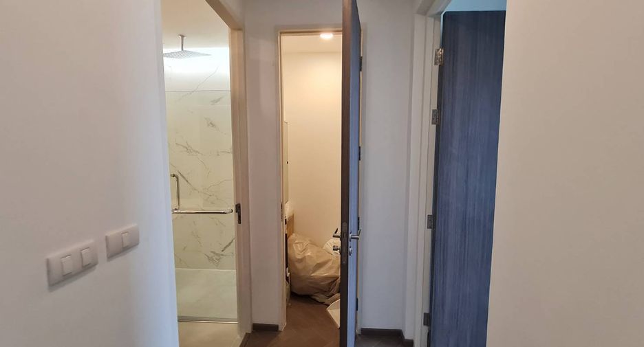 For rent and for sale 1 bed condo in Watthana, Bangkok