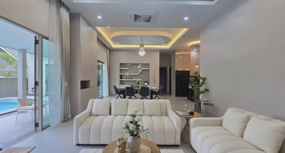 For sale 4 bedrooms villa in Bang Lamung, Chonburi