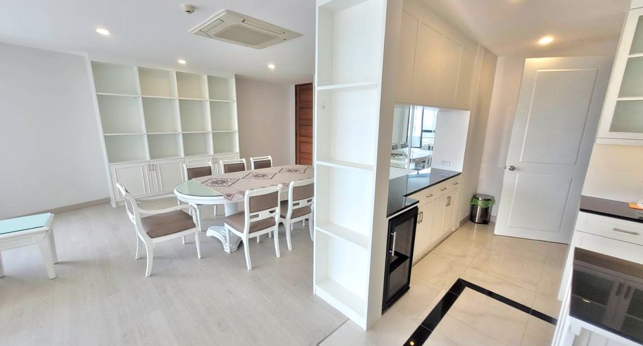 ให้เช่า 3 ห้องนอน คอนโด ใน ยานนาวา, กรุงเทพฯ