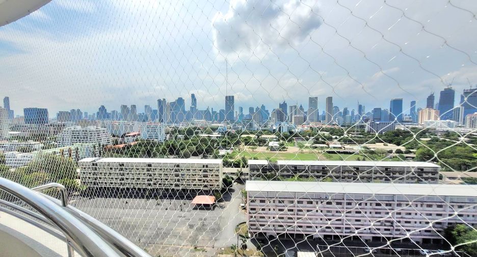 ให้เช่า 3 ห้องนอน คอนโด ใน ยานนาวา, กรุงเทพฯ