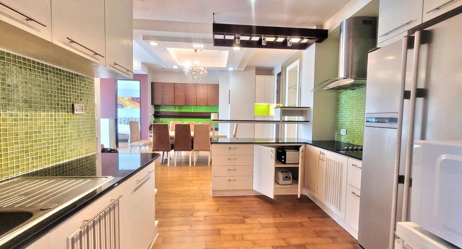 For rent 2 ベッドルーム condo in Khlong Toei, Bangkok
