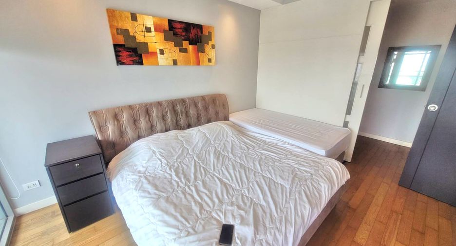 For rent 2 ベッドルーム condo in Khlong Toei, Bangkok