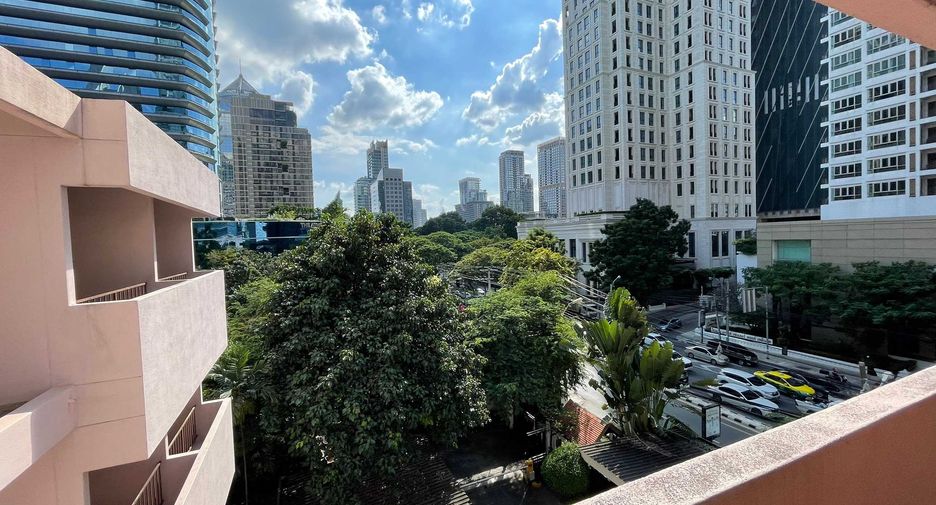 À louer 5 chambres condo à Pathum Wan, Bangkok
