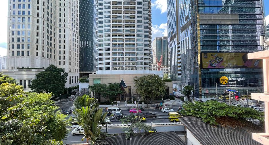À louer 5 chambres condo à Pathum Wan, Bangkok