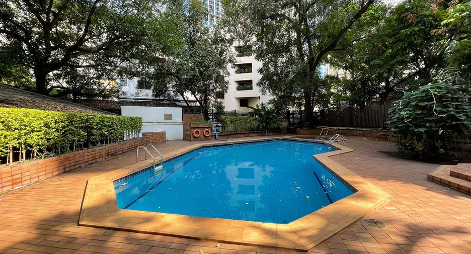 À louer 5 chambres condo à Pathum Wan, Bangkok