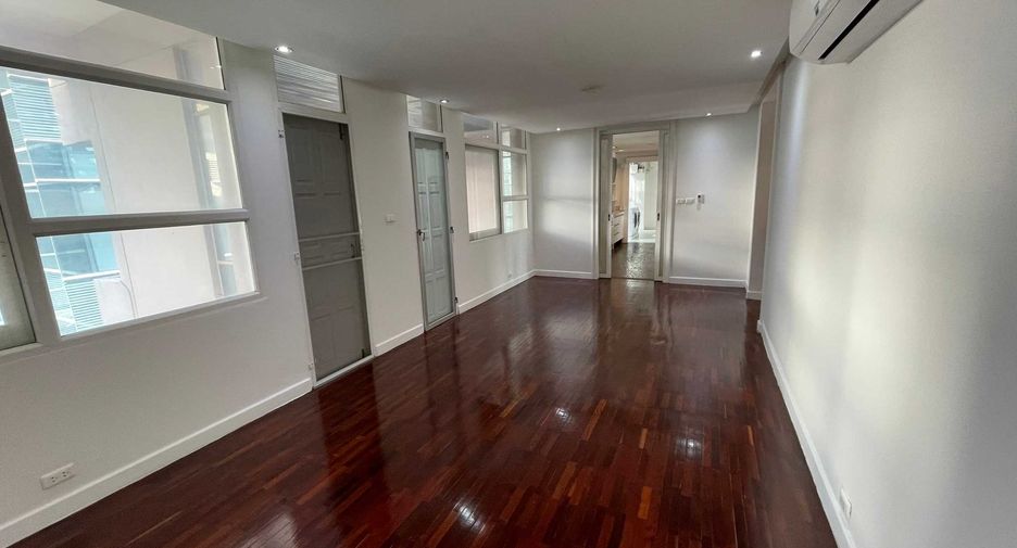À louer 5 chambres condo à Pathum Wan, Bangkok