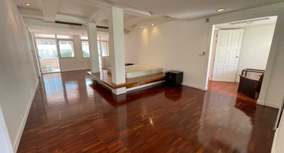 À louer 5 chambres condo à Pathum Wan, Bangkok