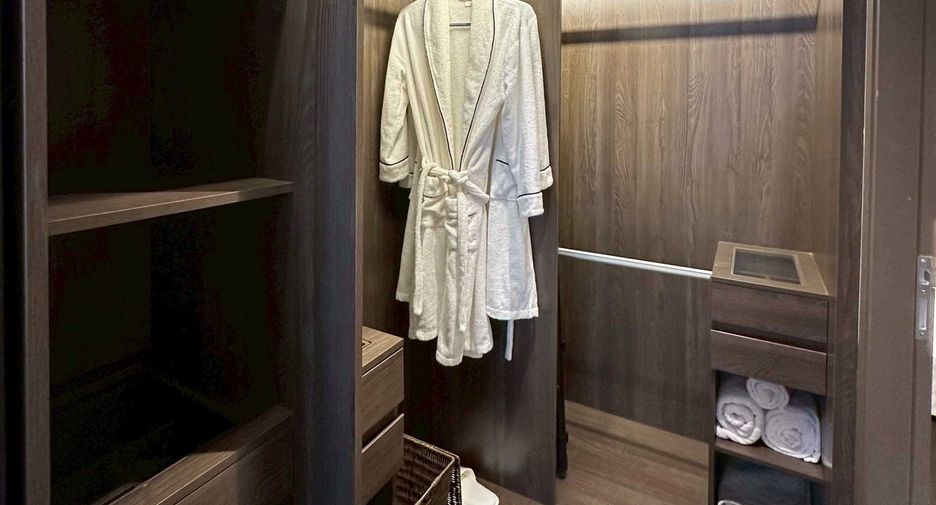 Wohnung zur Miete und zum Kauf mit 1 Zimmer in Watthana, Bangkok