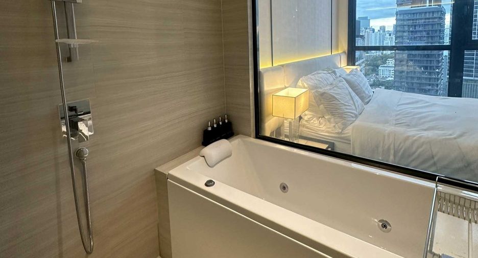 Wohnung zur Miete und zum Kauf mit 1 Zimmer in Watthana, Bangkok