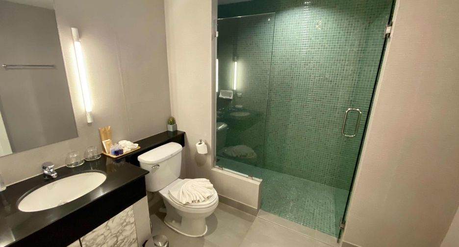 For rent 3 ベッドルーム condo in Pathum Wan, Bangkok
