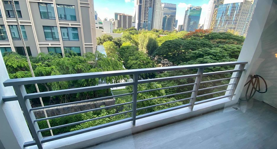 For rent 3 ベッドルーム condo in Pathum Wan, Bangkok