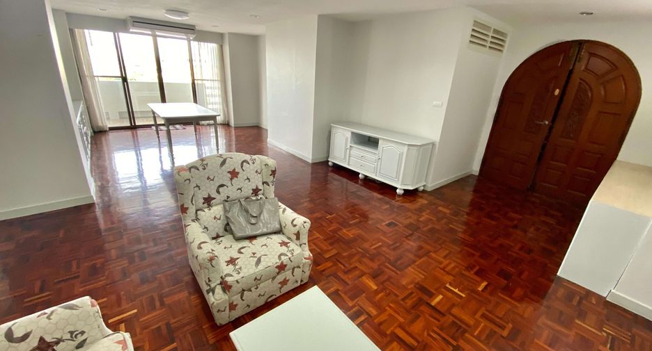 Condo en alquiler de 2 habitaciones en Khlong Toei, Bangkok