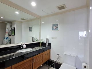 ให้เช่า 3 ห้องนอน คอนโด ใน วัฒนา, กรุงเทพฯ