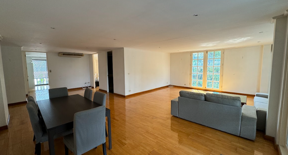 For rent 2 ベッドルーム condo in Yan Nawa, Bangkok