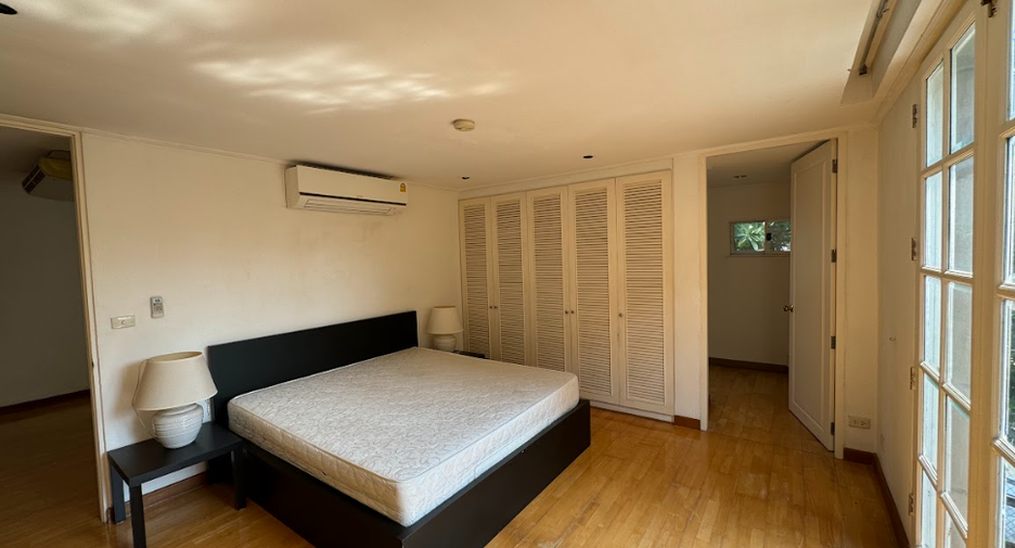 For rent 2 ベッドルーム condo in Yan Nawa, Bangkok