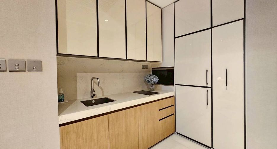 For rent and for sale 1 bed condo in Khlong Toei, Bangkok