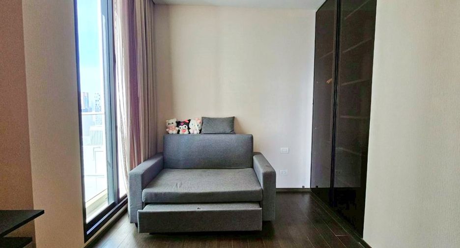 À louer 2 chambres condo à Pathum Wan, Bangkok