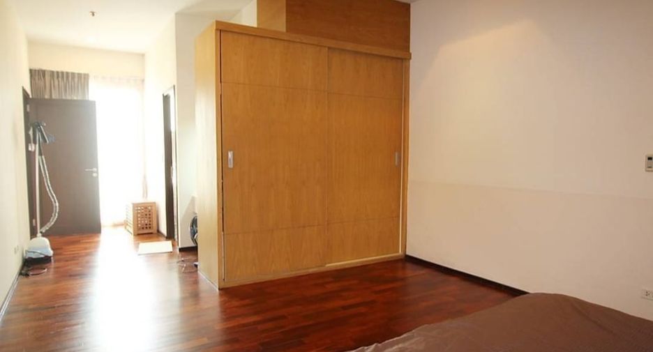 À louer et à vendre 1 chambre condo à Watthana, Bangkok