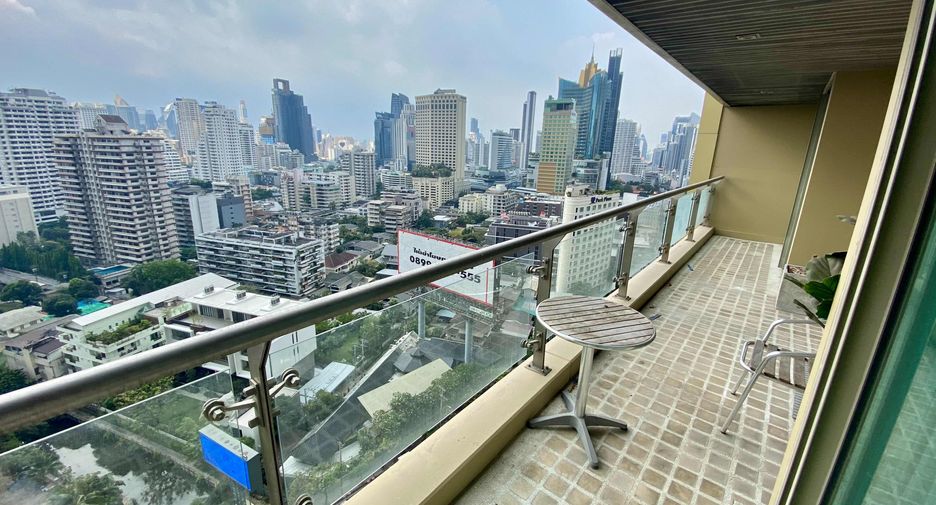 Condo en alquiler de 2 habitaciones en Khlong Toei, Bangkok