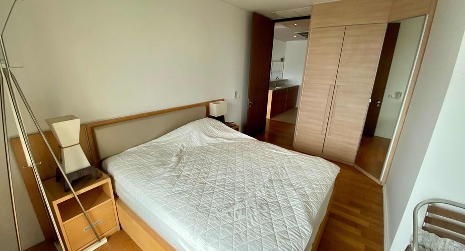Condo en alquiler de 2 habitaciones en Khlong Toei, Bangkok