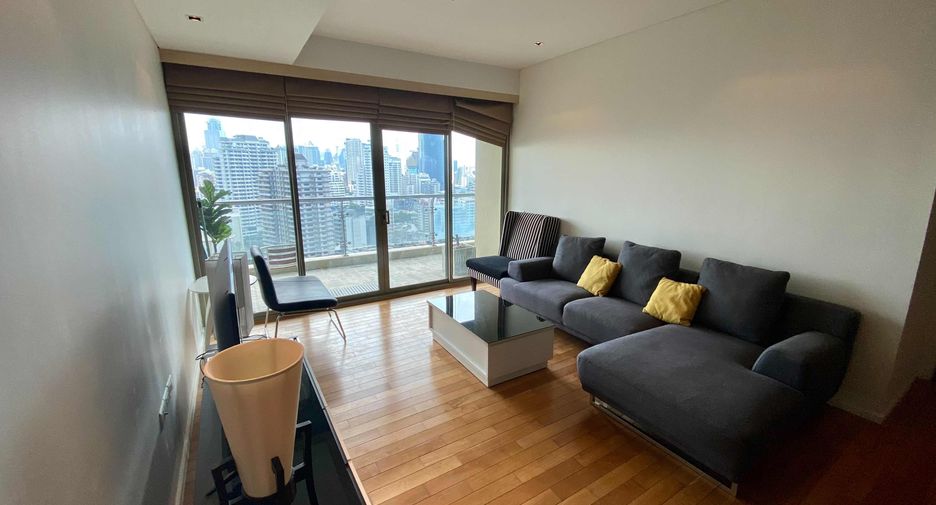 Condo en alquiler de 2 habitaciones en Khlong Toei, Bangkok