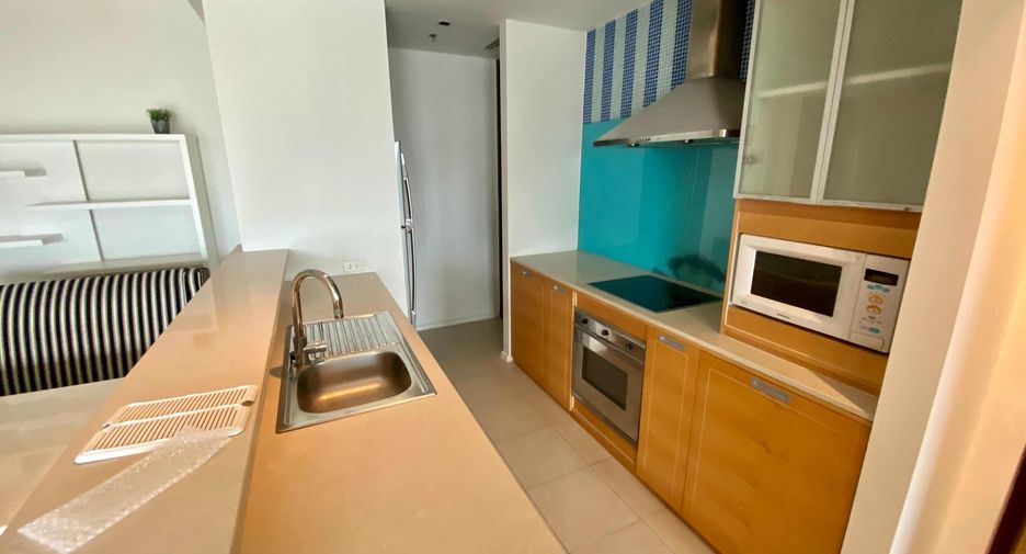 Condo en alquiler de 2 habitaciones en Khlong Toei, Bangkok