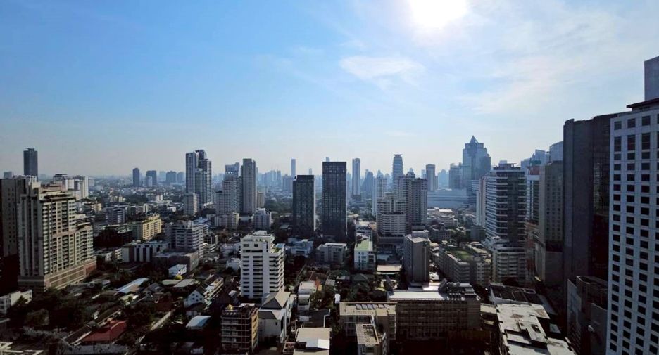 Wohnung zur Miete und zum Kauf mit 1 Zimmer in Khlong Toei, Bangkok