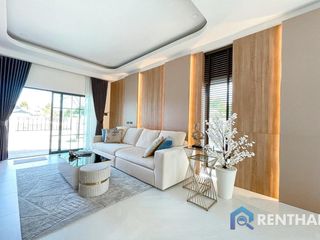 For sale 4 bedrooms house in Bang Lamung, Chonburi