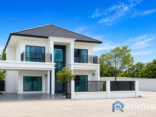 For sale 4 bedrooms house in Bang Lamung, Chonburi