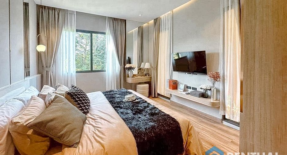 For sale 4 bedrooms house in Bang Lamung, Chonburi