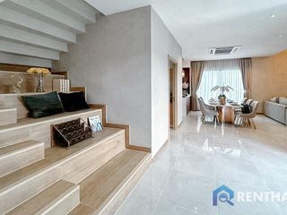 For sale 4 bedrooms house in Bang Lamung, Chonburi