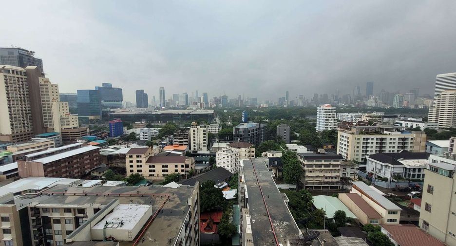 ให้เช่า 3 ห้องนอน คอนโด ใน คลองเตย, กรุงเทพฯ