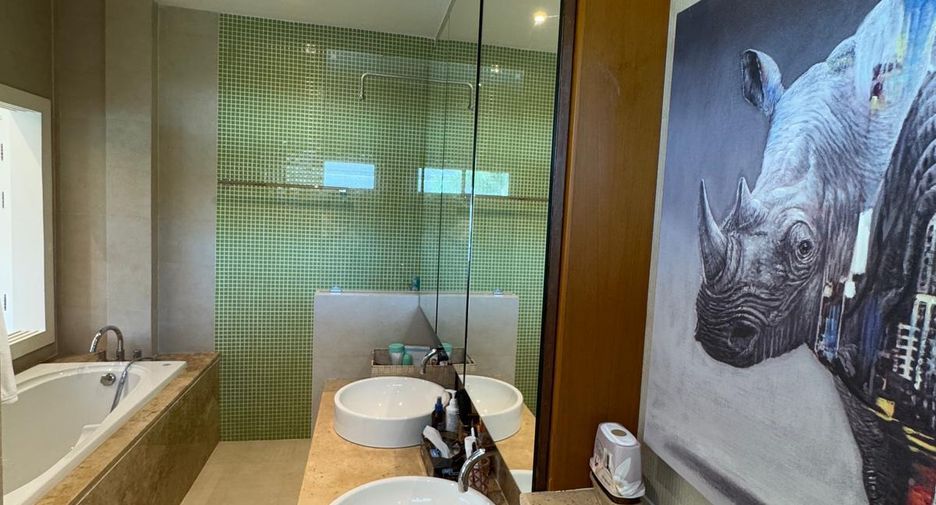 For sale 5 bedrooms villa in Thalang, Phuket