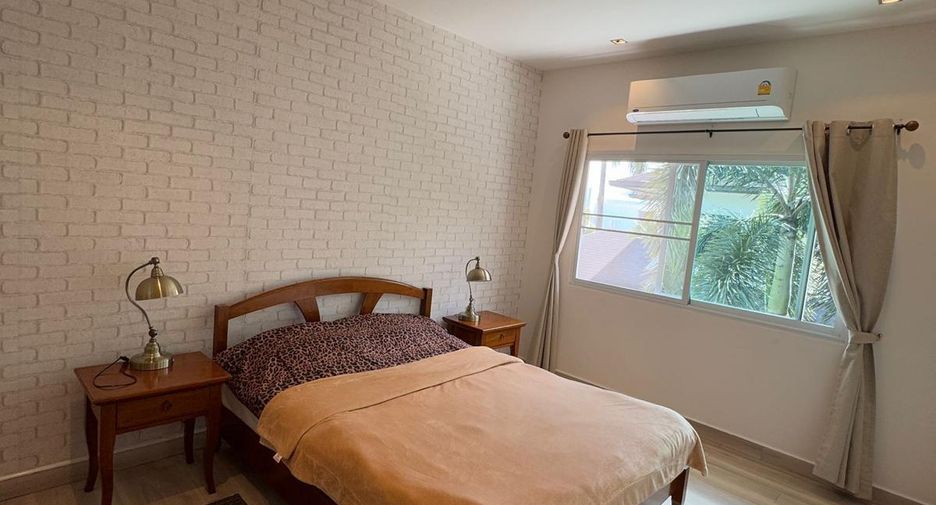 For sale 5 bedrooms villa in Thalang, Phuket