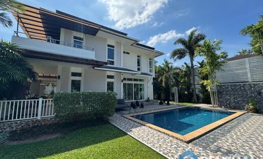 For sale 5 bedrooms villa in Thalang, Phuket