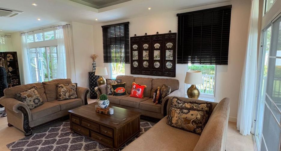 For sale 5 bedrooms villa in Thalang, Phuket