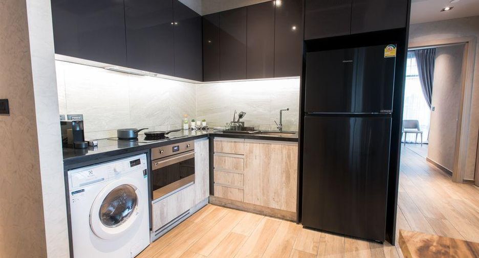 For rent and for sale 2 bedrooms condo in Watthana, Bangkok