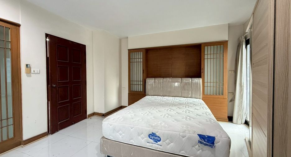 Condo en alquiler de 2 habitaciones en Watthana, Bangkok