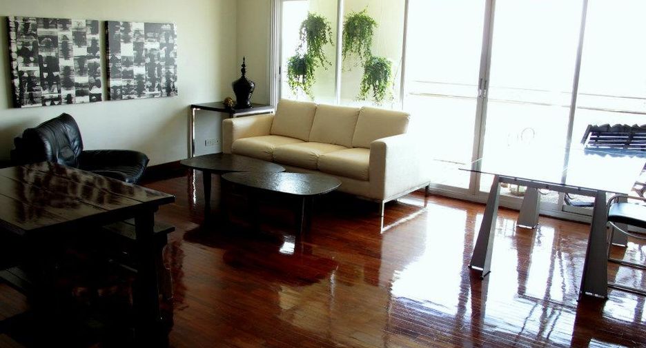 For rent 2 ベッドルーム condo in Sathon, Bangkok